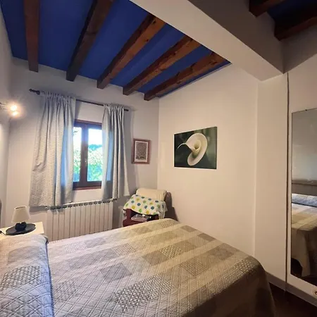 Entre Dos Aguas * Azuara