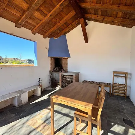 Entre Dos Aguas * Azuara